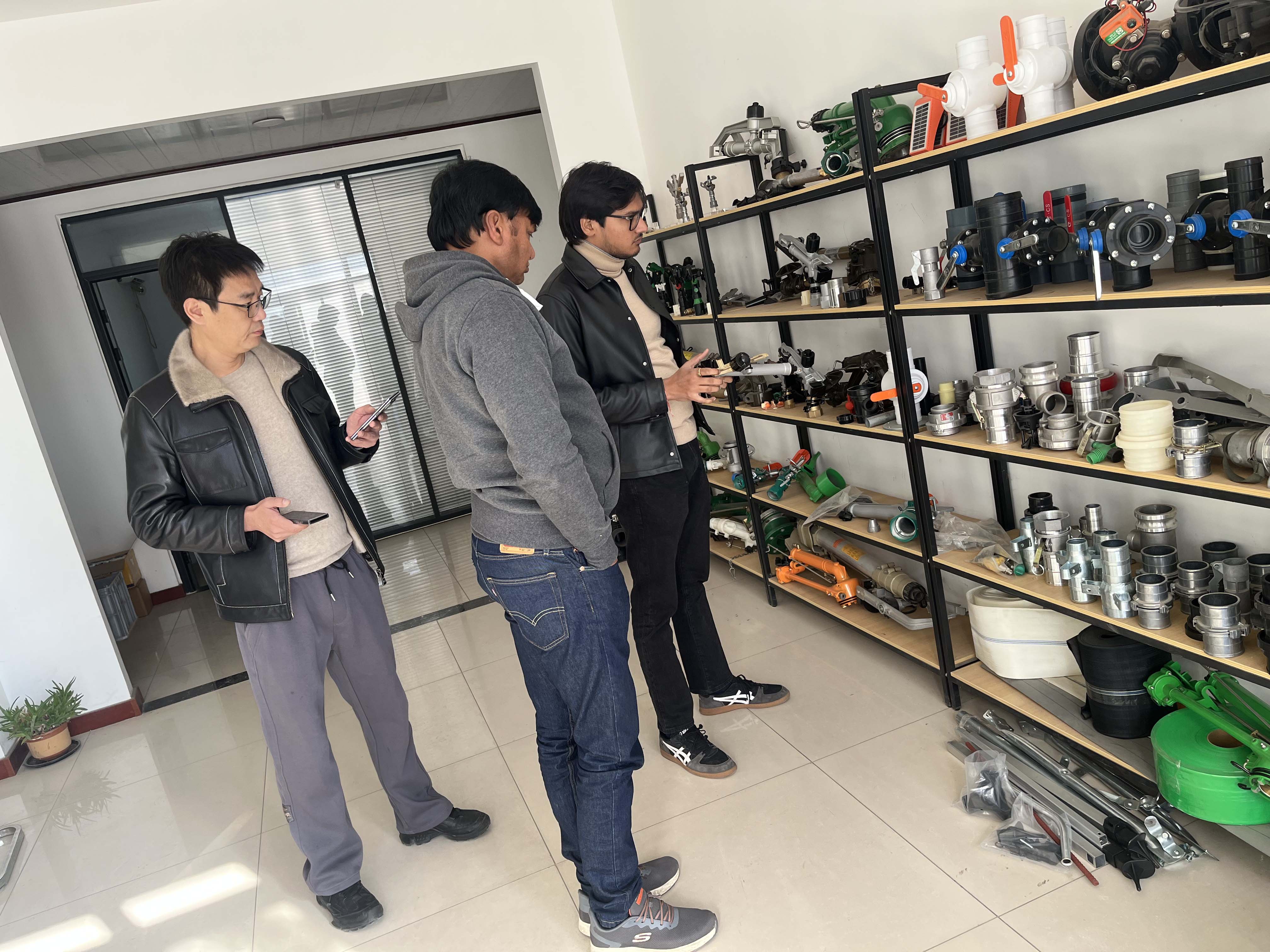 汕头NS40 涡轮喷枪获客户青睐 洽谈批量合作